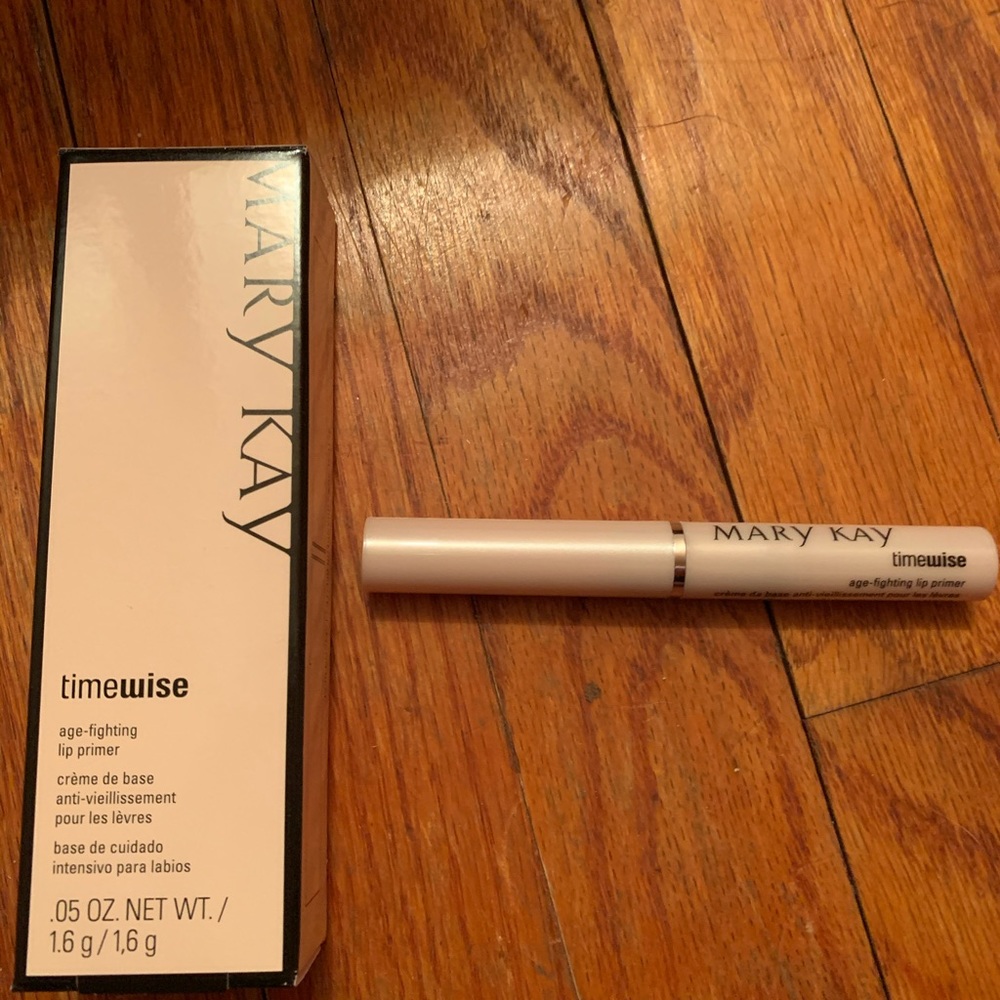 TimeWise Age-fighting lip primer